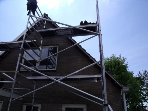 Boeidelen met trespa bekleden nijemirdum